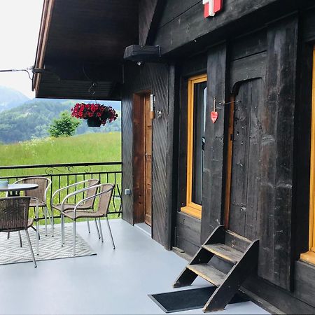 Le Petit Chalet-Leard Jarrier エクステリア 写真