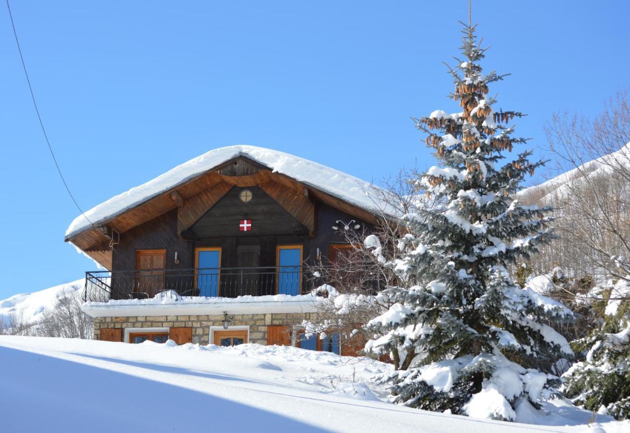 Le Petit Chalet-Leard Jarrier エクステリア 写真